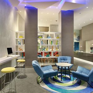 Holiday Inn Express Jakarta Wahid Hasyim, an IHG Hotel